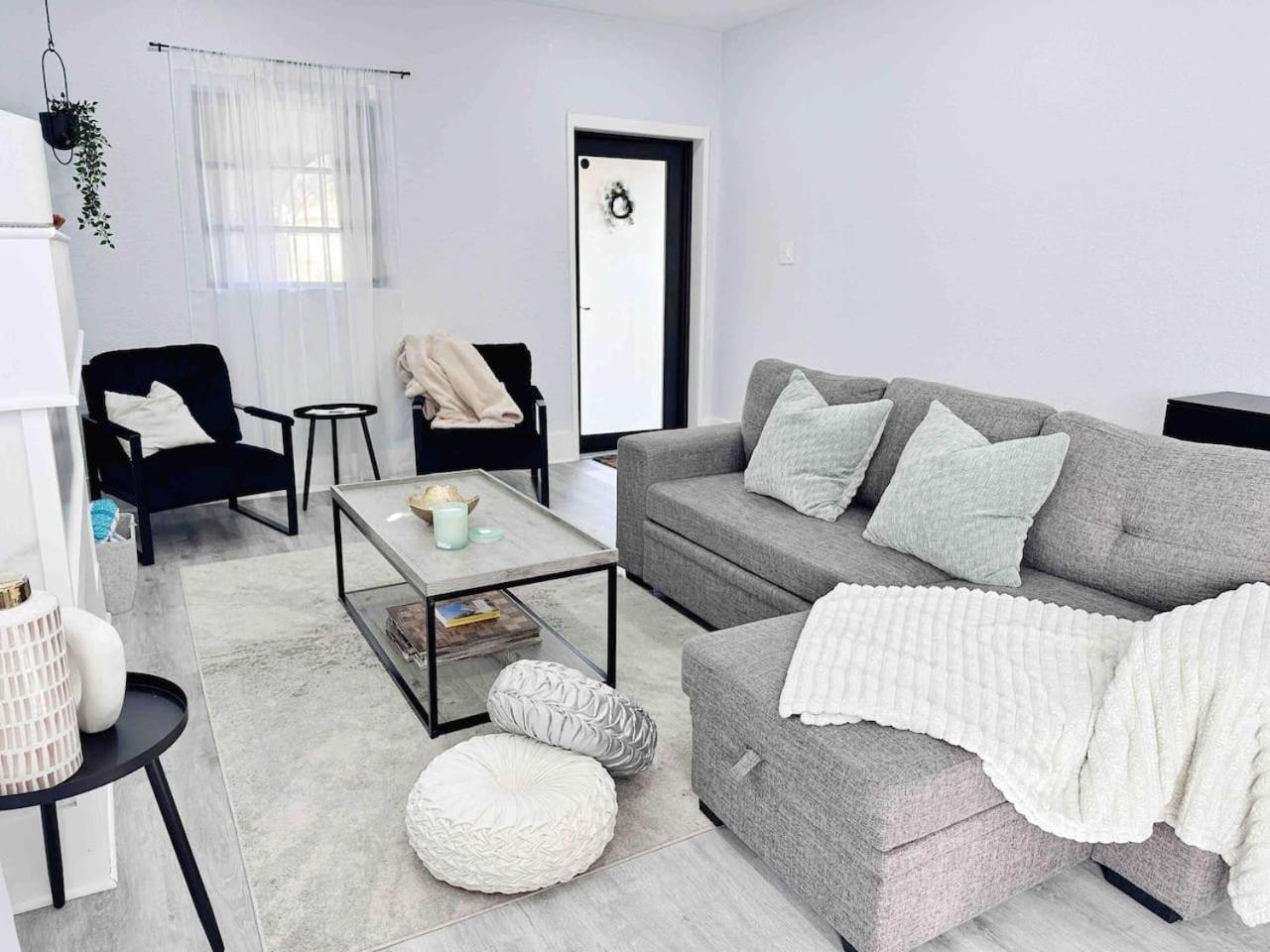 Ferienhaus Center Designer 3 Bedroom Sleeps 9 Miami